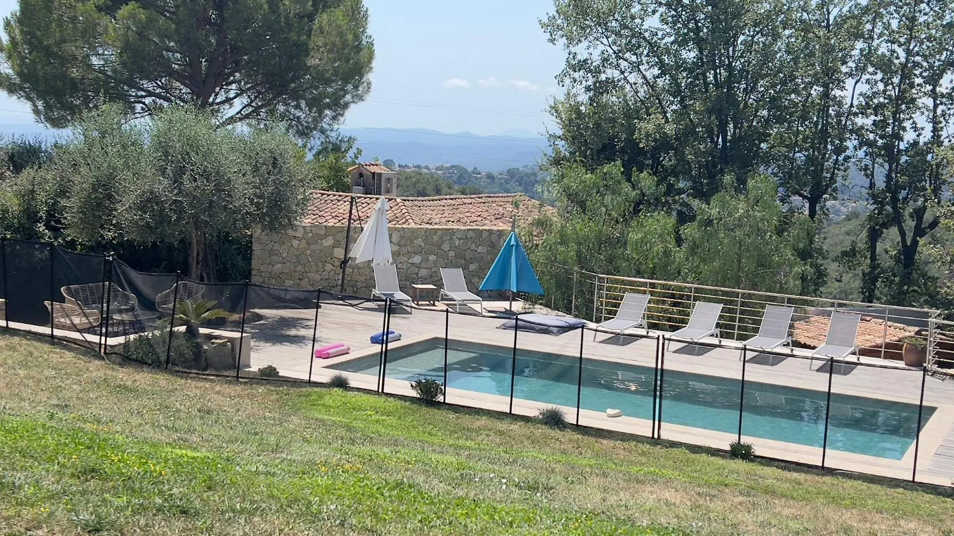 Magnifique Villa Moderne Avec Piscine La Gaude France
