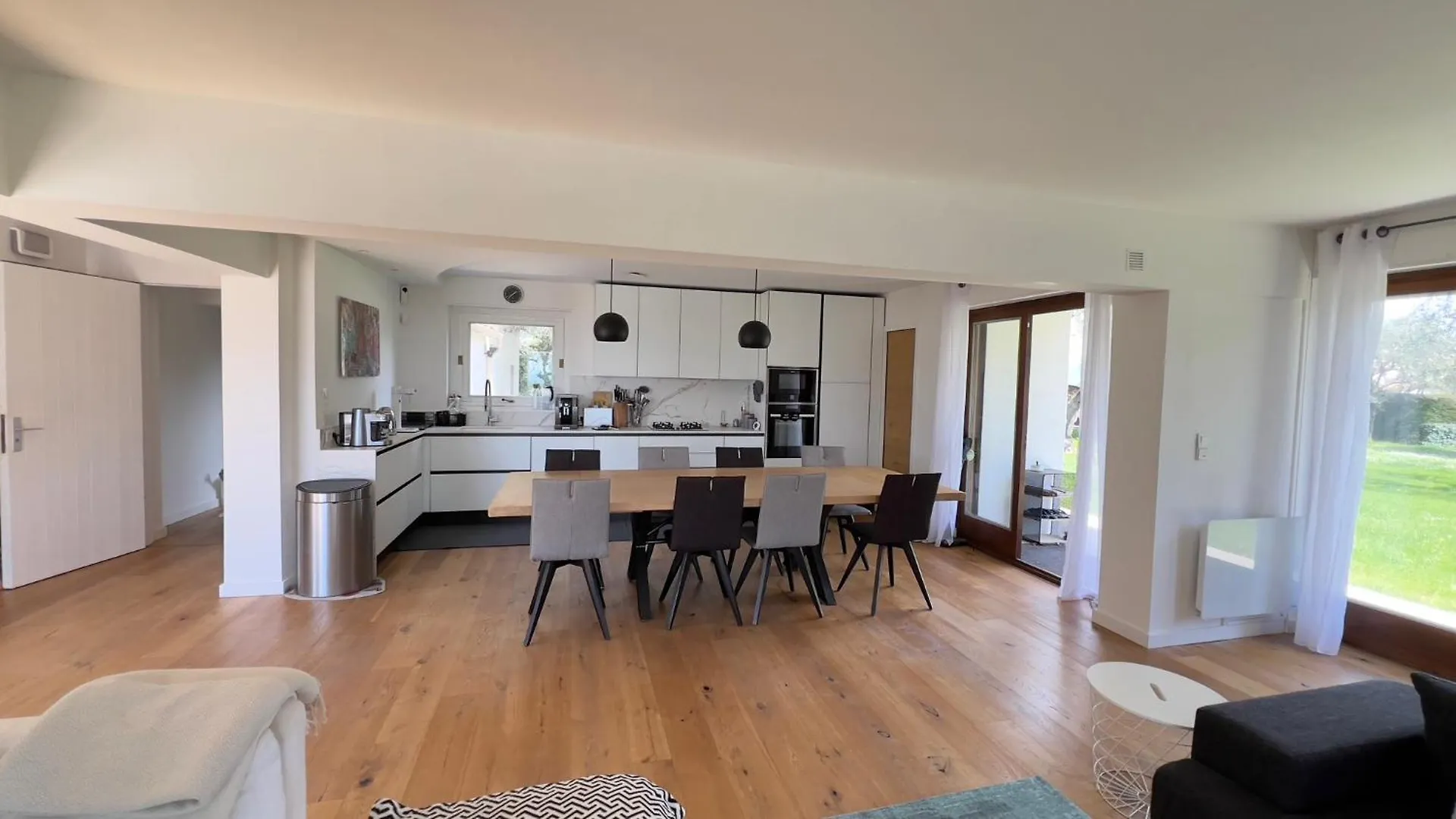 Magnifique Villa Moderne Avec Piscine La Gaude